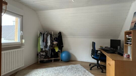 Kinderzimmer (1. OG)