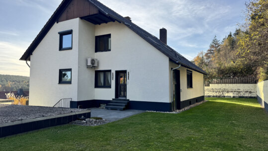 Rückseite des Anwesens