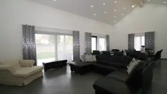 Wohn- und Essbereich (EG)